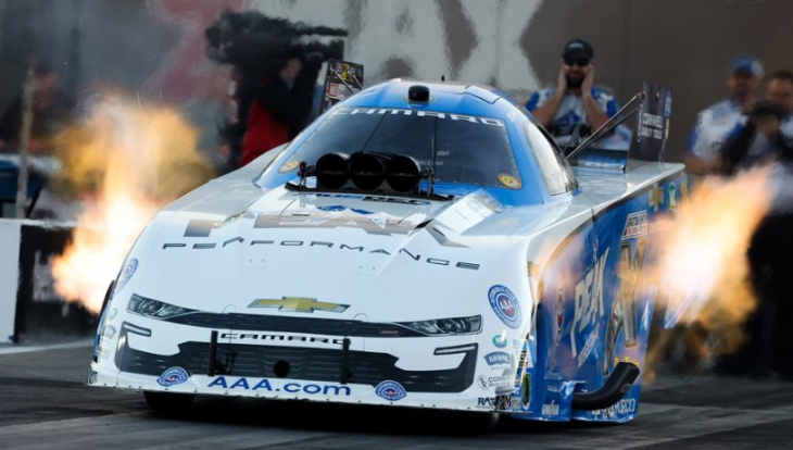 chevrolet extends with john force racing
