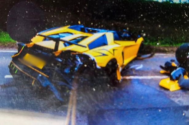 driver gets off with £40 fine for crash which left lamborghini a write off