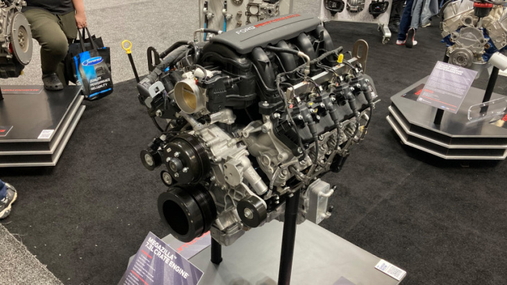 ford megazilla crate engine revealed with 615 hp