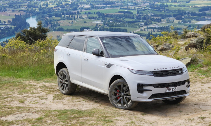 zooming with driven: the new range rover sport (and how the sport came to be!)