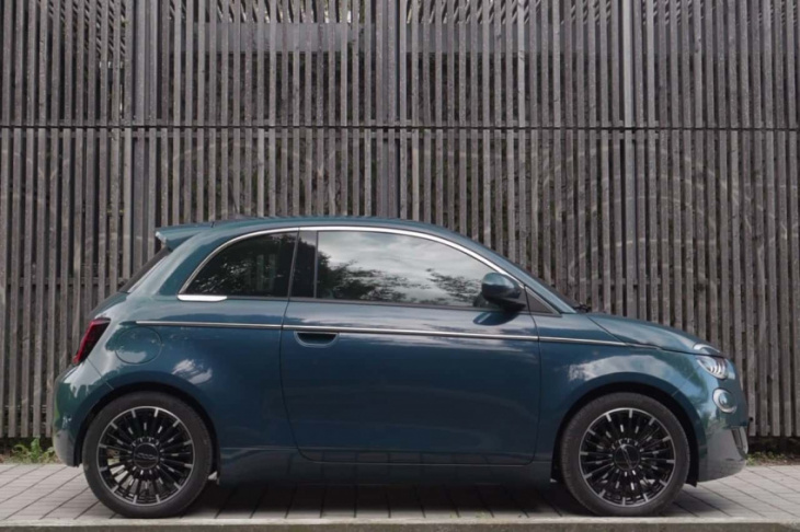 low-volume 2024 fiat 500e to guarantee buyers exclusivity in the u.s.