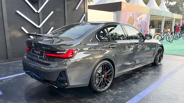 2023 bmw m340i first look