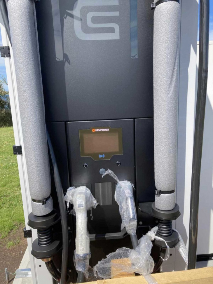 first kempower fast chargers to go live in australia
