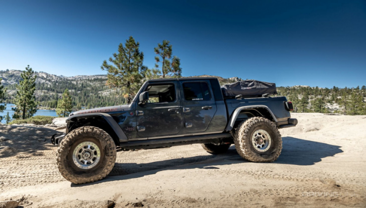 surviving the rubicon trail in a jeep gladiator