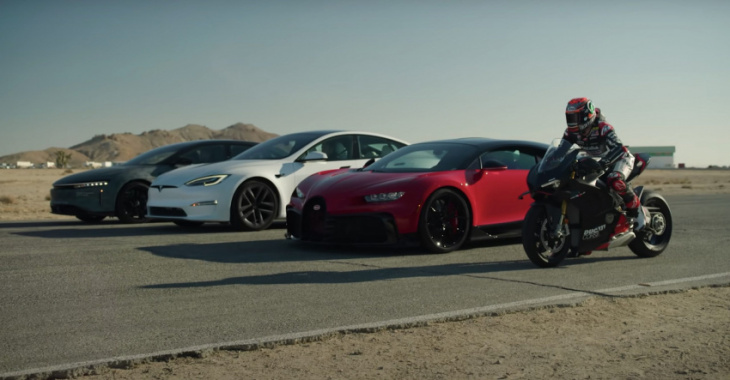 tesla model s plaid comes in last against lucid air sapphire, bugatti chiron pur sport in drag race