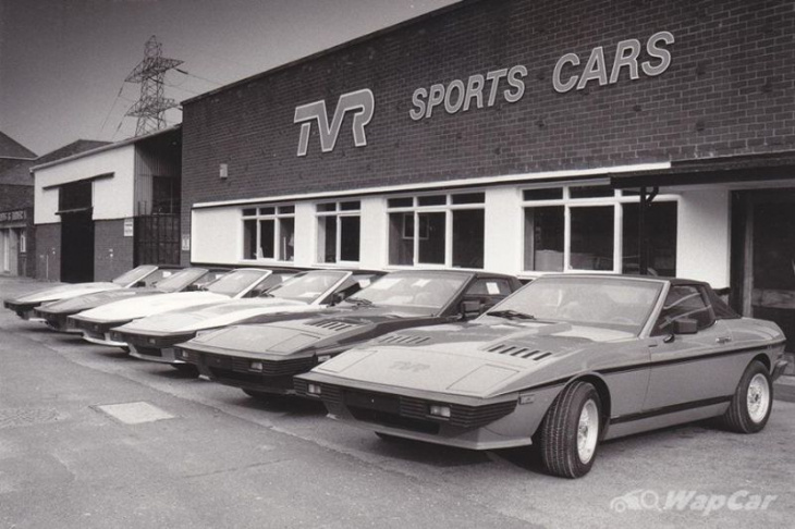 malaysia was home to a few sports car brands in the 1990s, this is their rise and dramatic fall