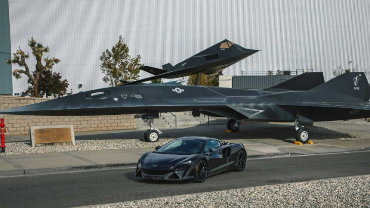 mclaren confirms stealth fighter tech coming to cars