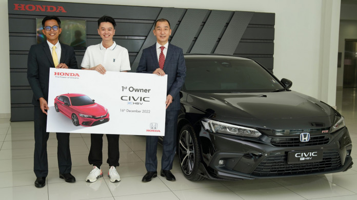 honda civic e:hev rs hybrid – more than 180 units delivered in one month since launch