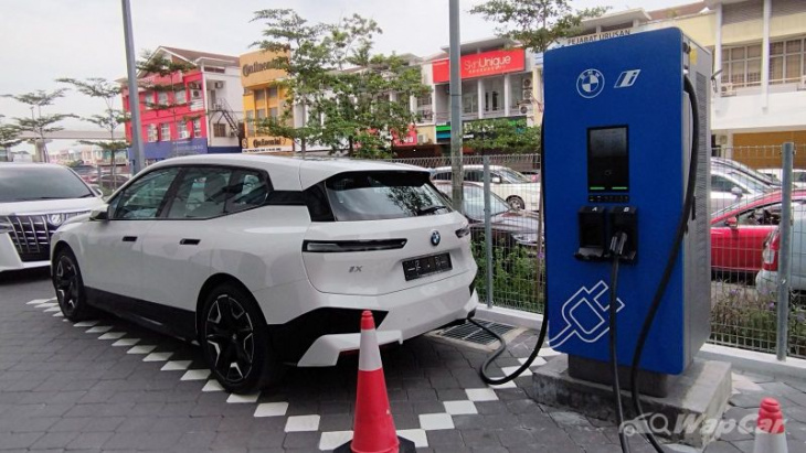 bmw malaysia: evs now make up 10 percent of sales, something 'big' coming jan 2023