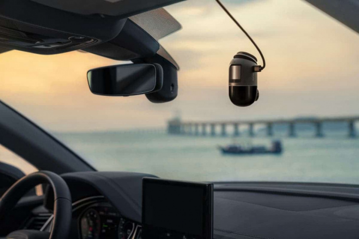 70mai launches the first 360° rotatable dash cam