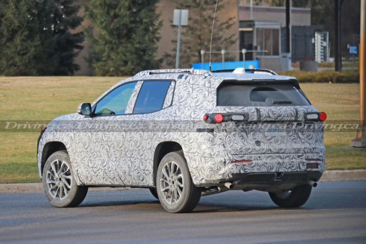 2025 chevrolet equinox spied with boxier styling