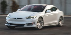 tesla stock tanked in 2022, and now they're offering $7500 discounts on evs