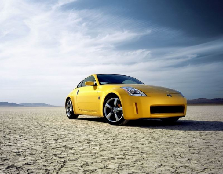 4 reasons the nissan 350z is a great starter sports car