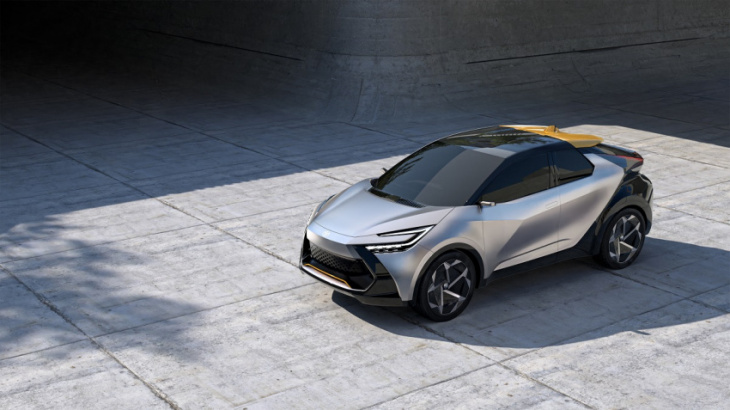 could this be the new 2024 toyota c-hr?