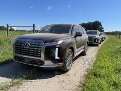 android, the 2023 hyundai palisade calligraphy is a luxurious bargain