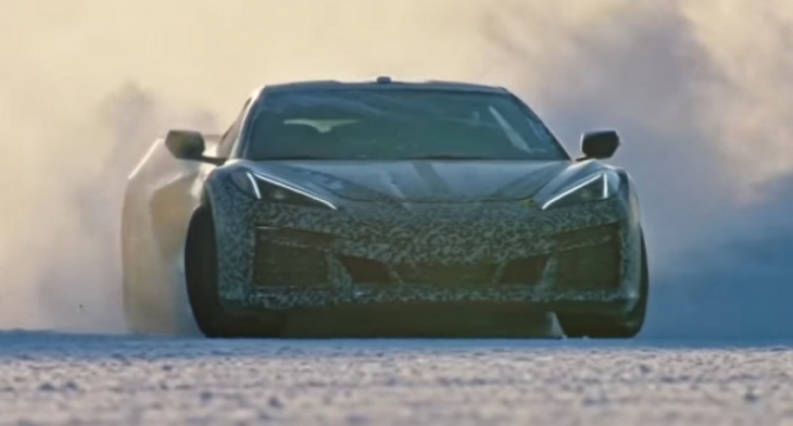 all-wheel drive goodness: short but sweet clip of corvette eray frolicking in the snow