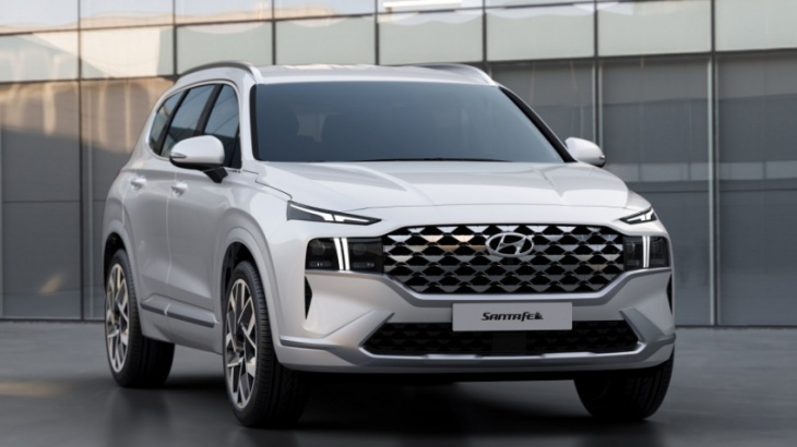 android, kbb’s best two-row midsize suv of 2022 repeats for 2023