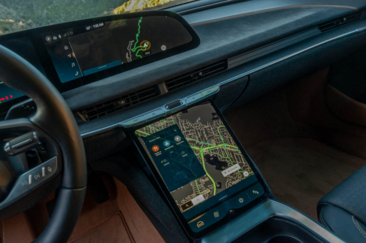 android, review: 2022 lucid air grand touring keeps getting better