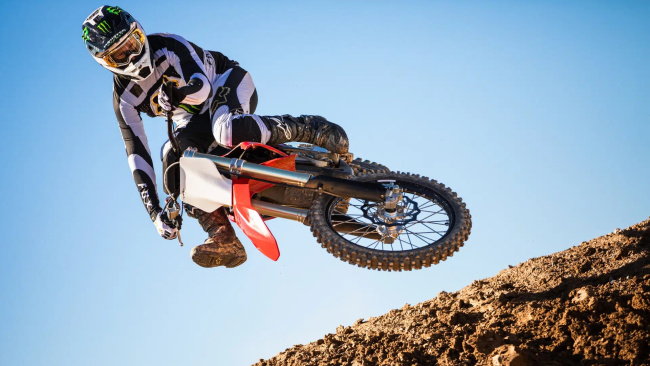 stark varg: the best dirt bike may be electric