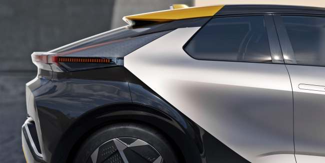 toyota c-hr prologue concept previews next generation of compact crossover suv