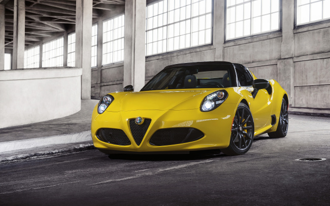Best Sports & Performance Cars (Category Winners), Alfa Romeo 4C, BMW M240i, Chevrolet Corvette Z06, Ford Mustang Shelby GT500, Honda Civic Type R, McLaren 570S, porsche 911 gt3, porsche boxster, porsche Cayman, Porsche Cayman GT4 RS