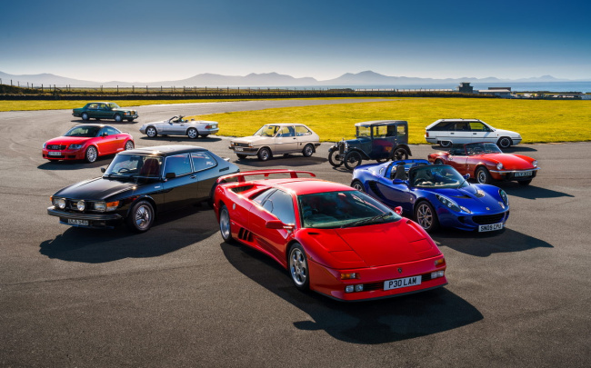 Diablo, Elise and Spitfire named in list of 10 classic cars set to rise in value in 2023