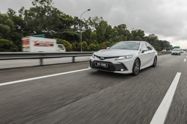 Review: 2022 Toyota Camry – From Uncle Car to Boss Car