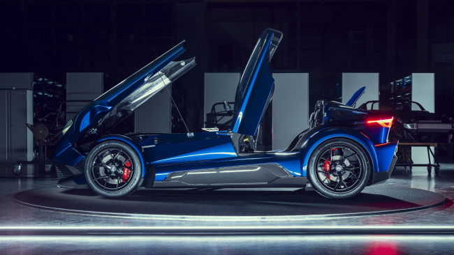 official: this is the new 750kg donkervoort f22 supercar