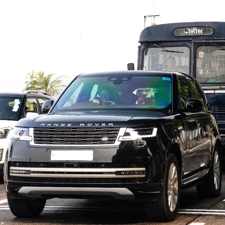 watch nimrat kaur grinning while driving her all-new range rover