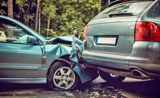 car insurance, naked, 3 car insurance claims that spike over the holidays