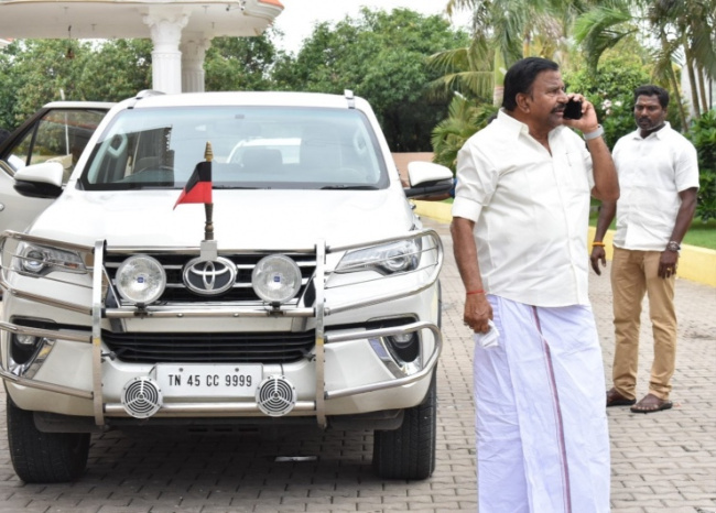 indian politician gets all-new toyota land cruiser lc300 much before the official launch