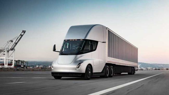 pepsico will initially use tesla semi for trips of 425, 100 miles