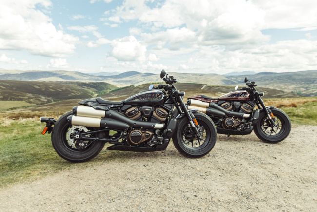 harley-davidson’s new sportster s custom motorcycle comes with 121 horsepower