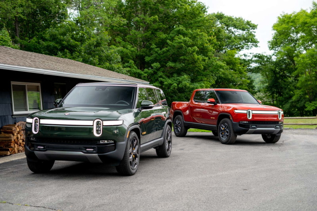 please do not launch your rivian r1t backwards