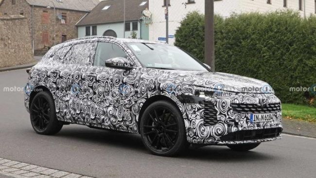 Next-gen Audi Q5 spied inside and out, Indian, Audi, Scoops & Rumours, Audi Q5, spy shots
