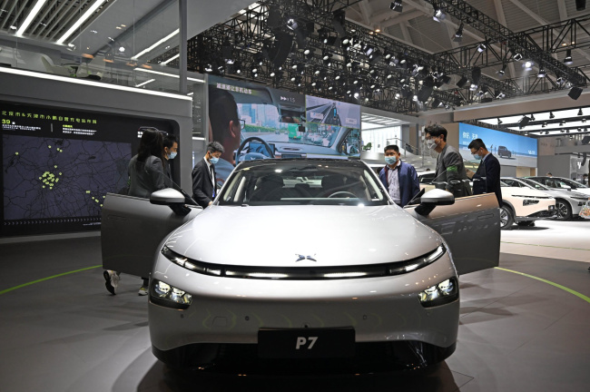 electric cars: nio, li auto and xpeng see ev sales bounce back in november as customers rush to bag deals by end of year