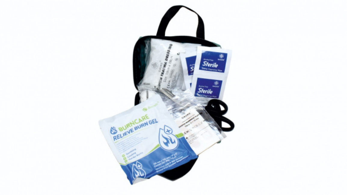 Sealey First Aid Kit for Cars, Taxis & Small Vans SFA02.v2