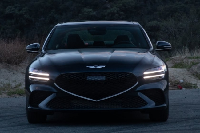rumor, the genesis g70 will not suffer the same fate as the kia stinger