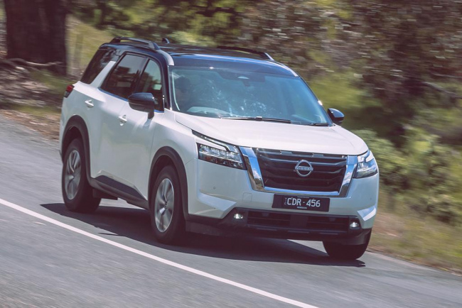 nissan, pathfinder, car reviews, 4x4 offroad cars, family cars, nissan pathfinder 2022 review