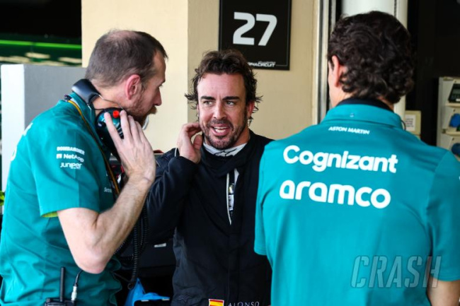 “you hear stories” - aston martin f1 boss wants “transparency” with fernando alonso
