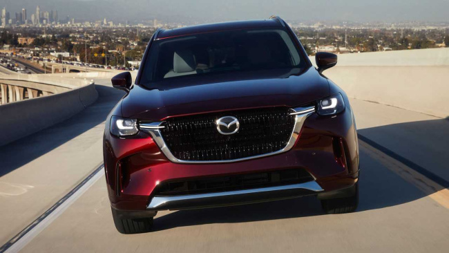 2024 Mazda CX-90 Front View