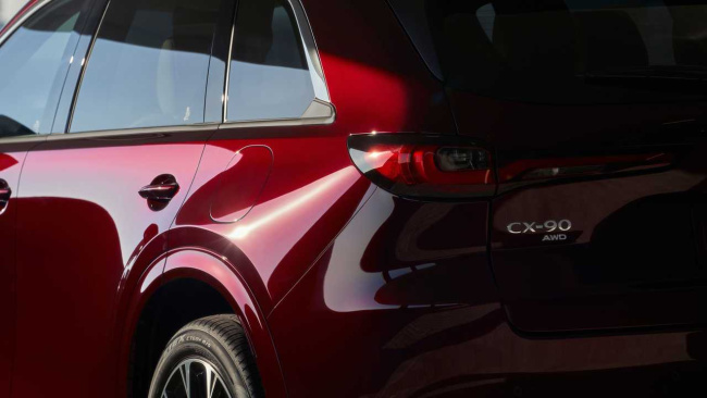 2024 Mazda CX-90 Rear View