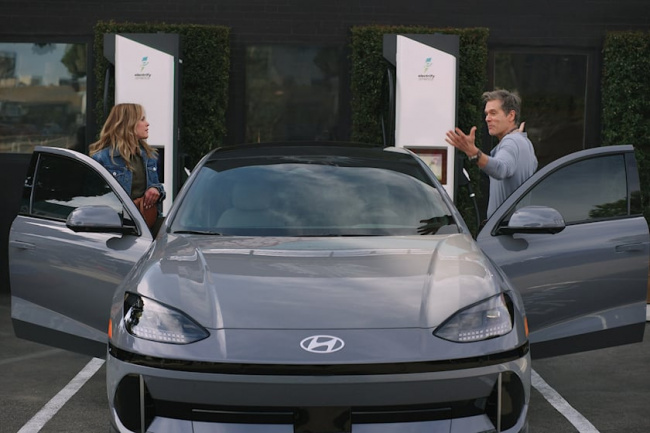 video, offbeat, kevin bacon embraces the ev lifestyle in new hyundai ioniq 6 video campaign