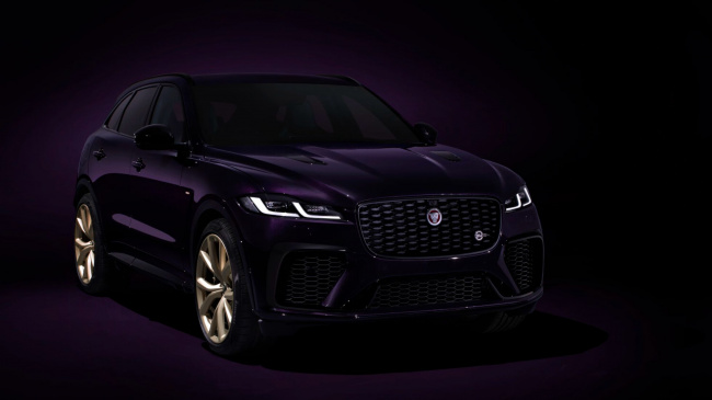 bespoke jag f-pace svr edition 1988 pays tribute to xjr-9 racing car