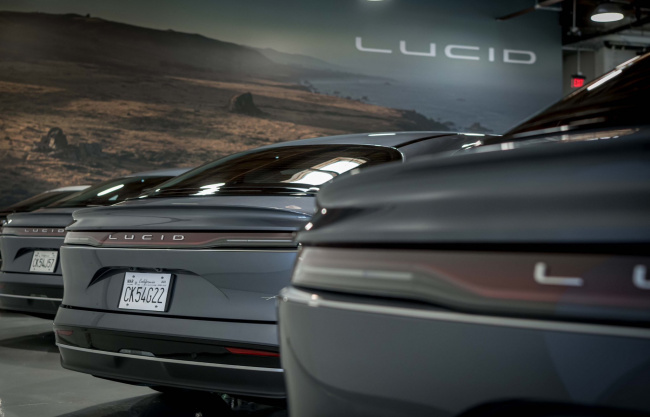 Lucid Motors ends 2022 by with Lucid Air Pure’s first deliveries
