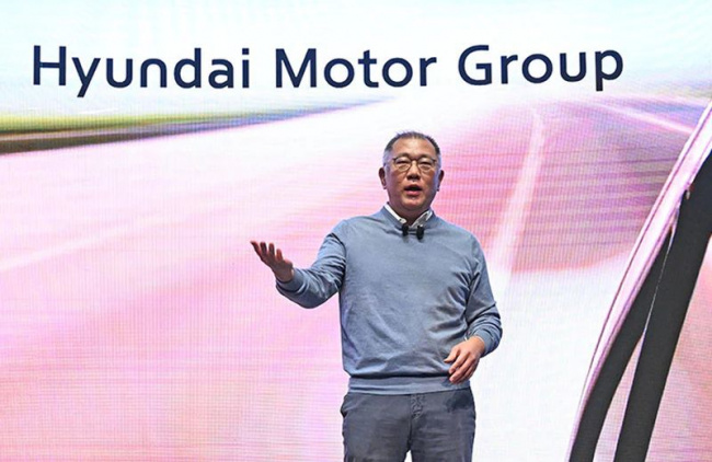autos hyundai, hyundai motor to accelerate ev push for growth
