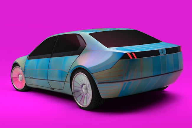video, concept, bmw i vision dee is a color-changing concept car that wants to be your best friend