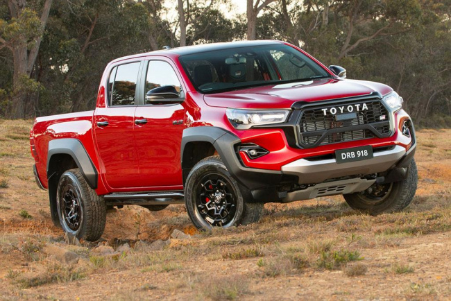toyota, hilux, car news, 4x4 offroad cars, adventure cars, family cars, tradie cars, 2023 toyota hilux gr sport revealed