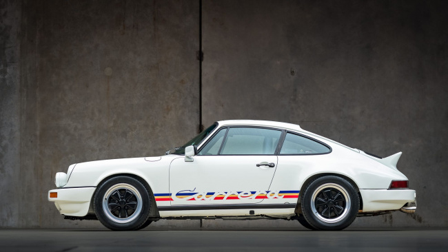 handpicked, sports, american, news, muscle, newsletter, classic, client, modern classic, europe, features, luxury, trucks, celebrity, off-road, exotic, asian, italian, classic 911 carrera selling on bring a trailer features tasteful mods