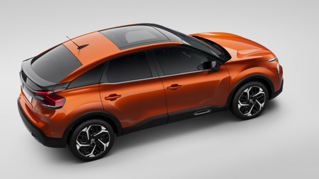 the new citroen c4 is now a crossover